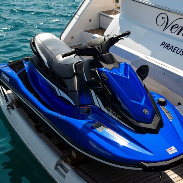 Venali Motor Yacht 03