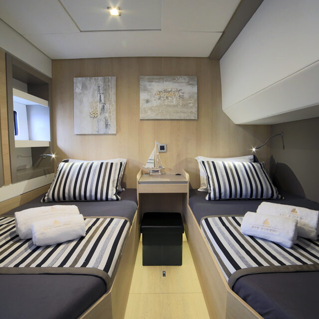 New Horizons 3 Luxury Yacht