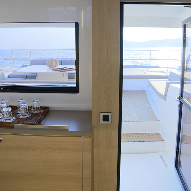 New Horizons 3 Luxury Yacht