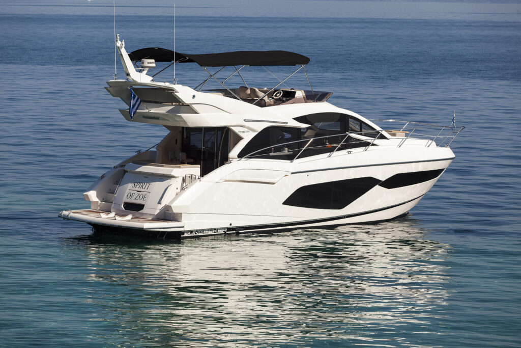 Spirit Of Joe Motor Yacht 01